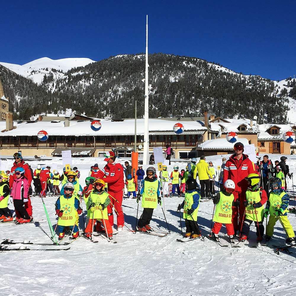 SCUOLA SCI E SNOWBOARD 2024